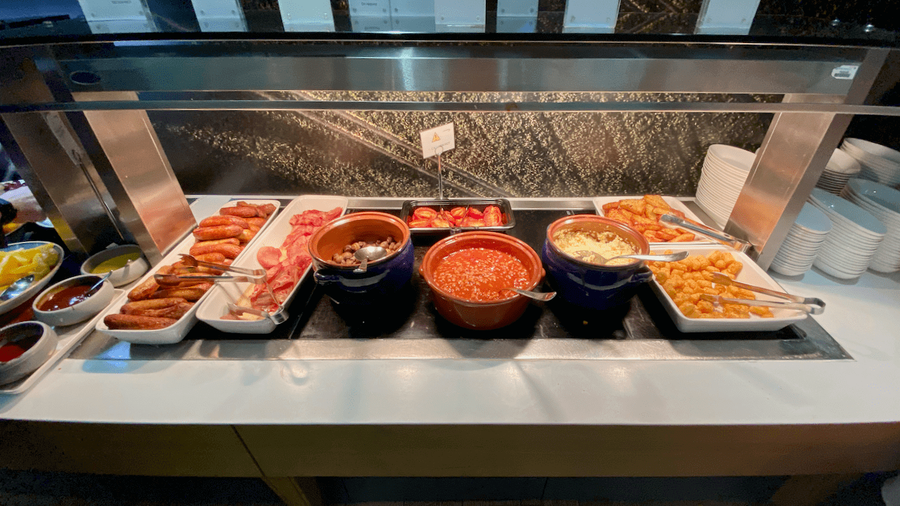 典型英式早餐會出現的東東。