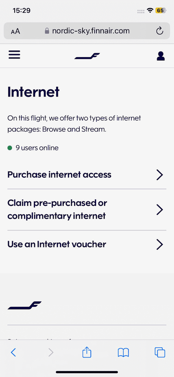 我們可以付款購買 Wi-Fi 上網服務,而搭 Business Class 的話不用買也可以免費上 30 分鐘網。