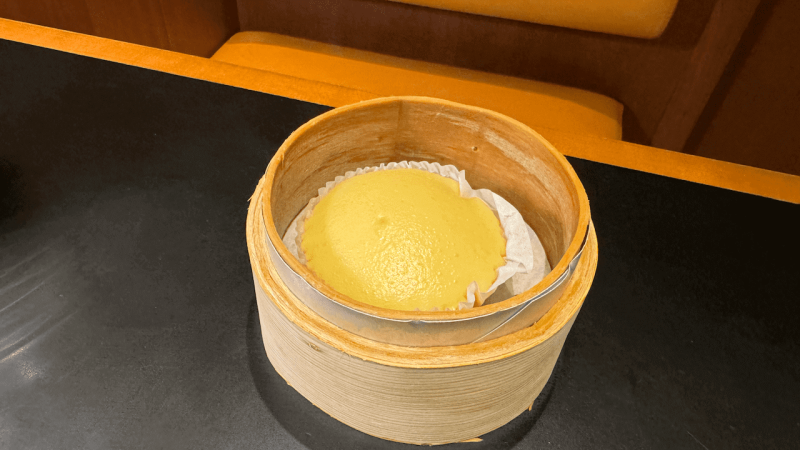 我以為是黑糖馬拉糕，始終台灣也是盛產黑糖的⋯⋯ 但看來是我誤會了。