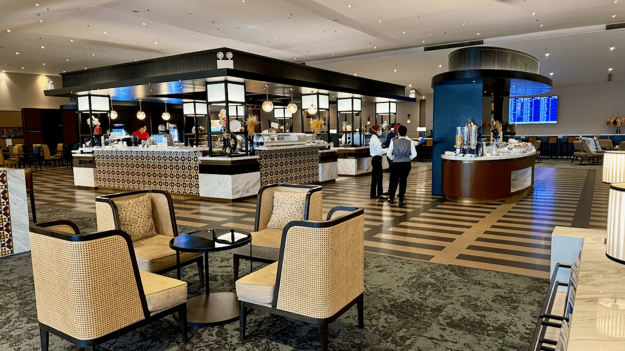 Golden Lounge Satellite