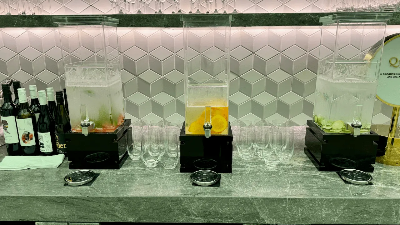 又或是喝杯以橙肉浸泡出來的 Infusion Water。